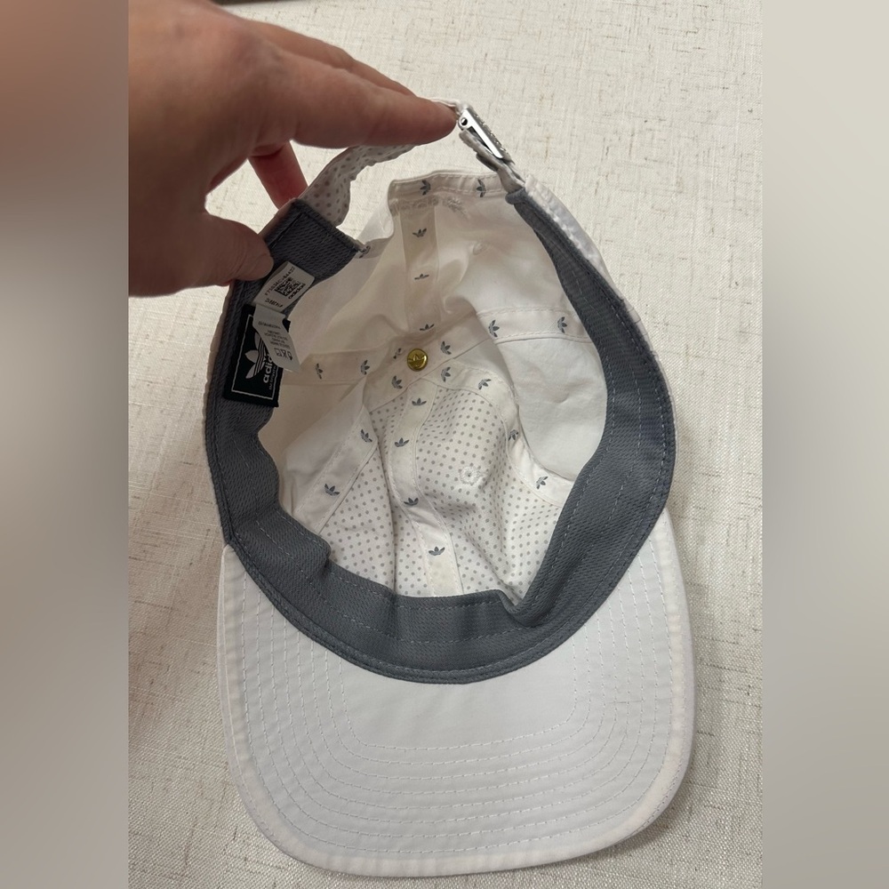Unisex Adidas Gray and White Hat - Picture 7 of 10